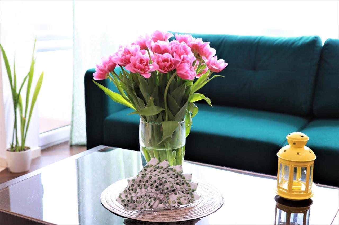 Stylish And Spacious By Cooee Apartments Warsaw Luaran gambar